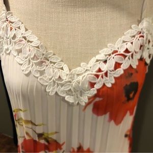 Floral lace maxi Dress